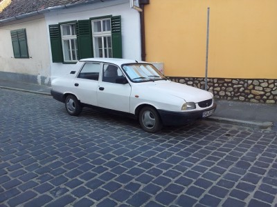 20120701_193212 dacia blanco.jpg